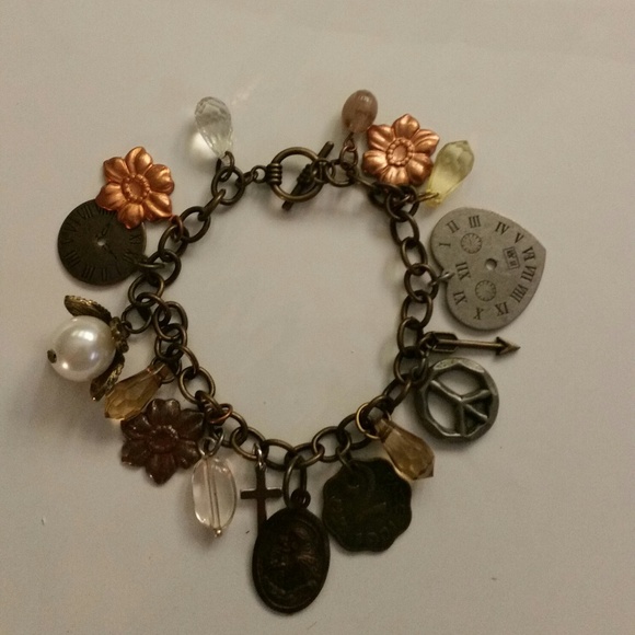 Charm Bracelet/Mixed Metals - Picture 3 of 3